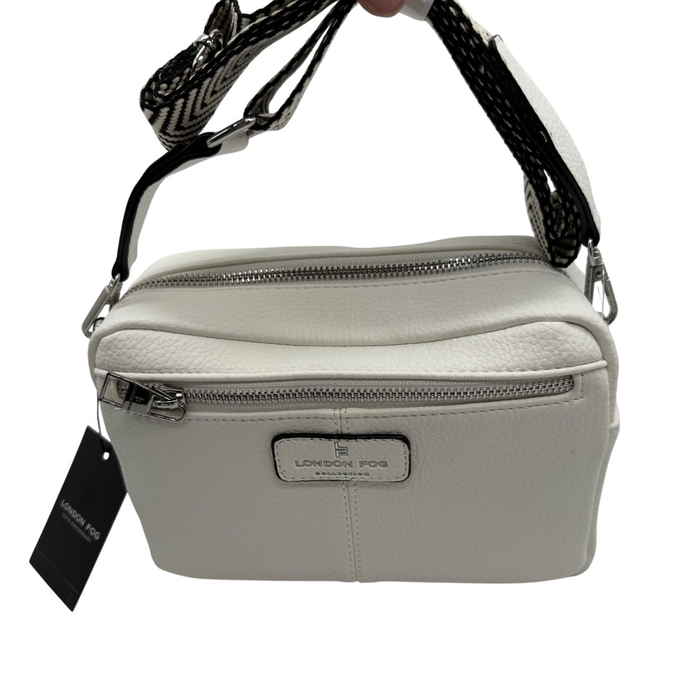 London Fog Jane Camera Crossbody Bag White Faux Leather Adjustable Strap NWT - Picture 3 of 11